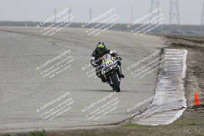 media/Nov-29-2025-TrackDaz (Sat) [[10ae2d9bce]]/A Group/Session 3 (Outside Grapevine)/